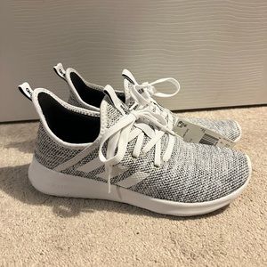 Adidas Women’s Cloud Foam sneakers